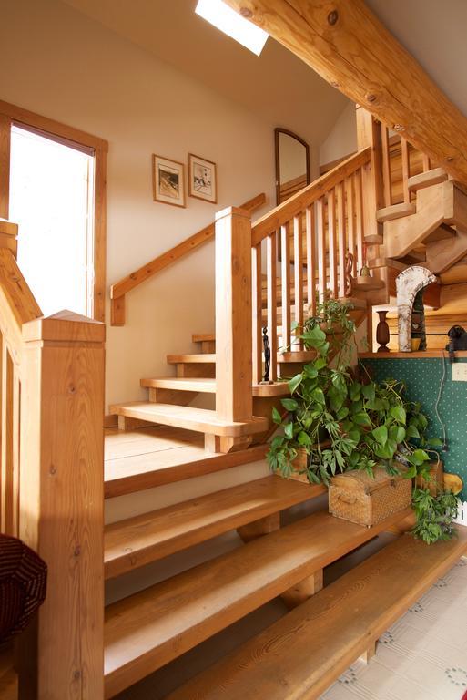 Kicking Horse Canyon Guest House Golden Kültér fotó